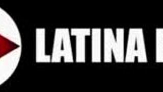 I got these latina twins sharin my big cock, but they keep arguin who gets it first.