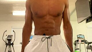 WORKING OUT NECK AND SHOULDERS FOR LADIES