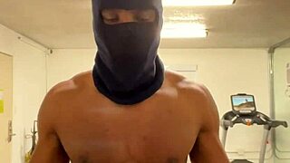 WORKING OUT NECK AND SHOULDERS FOR LADIES