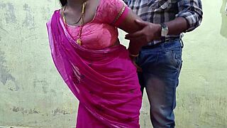 I won't leave bhabhi in pink saree, I'll tear her pussy