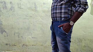 I won't leave bhabhi in pink saree, I'll tear her pussy