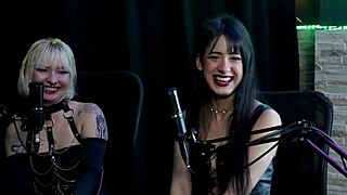 Nath Wolowski tests anal with vibrator after leaving home due to mother's restrictions