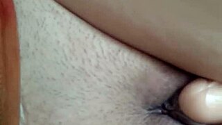 I rub my big pussy with two dildos 😍