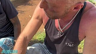 patricinha hunts street guy for outdoor sexual fantasies, riding wet pussy in public