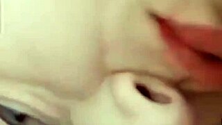 Soy Una Estrella Porno Mundial Jugando Con Mi Madrastra En Webcam