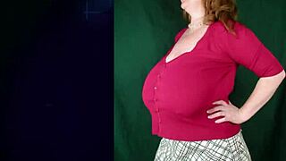 hot big boobs girls in bikinis no bras, chubby and busty