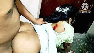 this horny bhabhi gets fucked hard on her way to the wedding, so juicy and sexy 😍