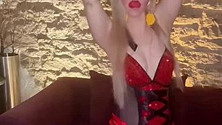 Singer Findom Goaldigger's Controlled Song