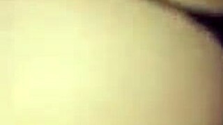 vecina de culo perfecto se deja follar pequeña vagina joven amigo del padre