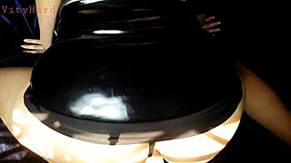 I watch Vity Hard masturbatin till she gozes specially for the Testosterona blog