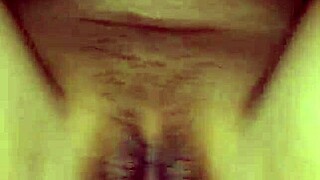 Vecina madura es fallada por joven dotado en falta de orgasmo intenso