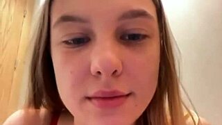 first time public masturbating close up, so exciting 😏