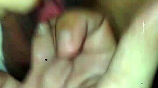 latina hermosa squirts in this casual video