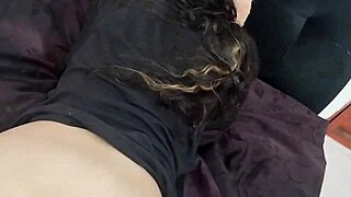 pov mi hermanastra me prende por usar su vestido sexy sin bragas debajo la follo y me corro en su boca