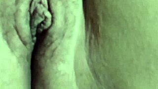 i filmed the hot one pleasuring herself