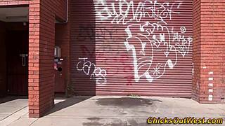 cock sucking aussie girlfriend creampied