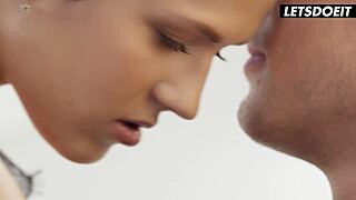 Dominant girlfriend serina gomez demands pussy licking to orgasm