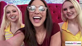 my lesbian bffs always making me squirt