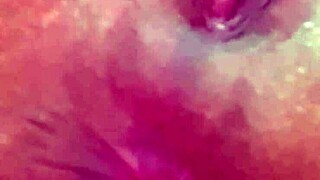 rabo rosa de novinha piscando