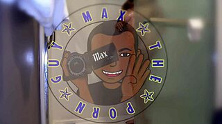 hh2e2 pov: kitty quinn jerks me with soft hands while i make her squirt?