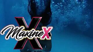 Sex Toys Tease Hottie Hollie In Dildo Fucking Adventure