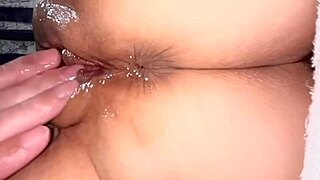 Amateur pink pussy explored 136 days after virginity loss