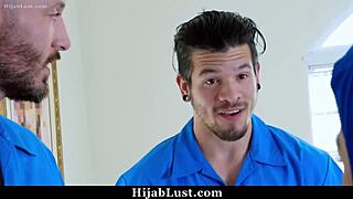 the perverted repairmen blackmail the hijab teen into sucking their cocks - hijablust