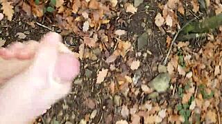 feeling so aroused while masturbating in the forest