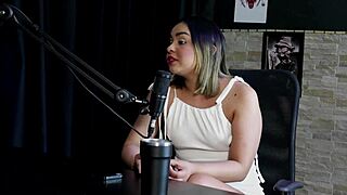 How Did Your Artistic Name Start With Homemade Videos And No Pleasure From Bisexual Men - Nands Ninfetinha Sheer Red!