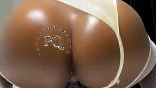 Watch freakyqueennxx ride that long dildo cowgirl, boobs bouncing.