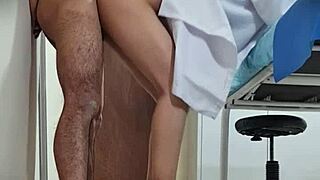 Medico mexicana follada en trabajo con camara escondida