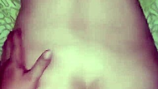 Bokep Indonesia Beruntung Dapat Menikmati Tubuh Istri Orang Mulus Sekali