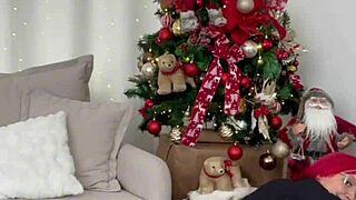 Fucking client in the apartment intensely