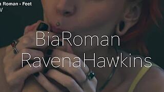 i need you to worship my feet and pussy, licking and sucking them