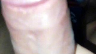 novinho pauzudo gozando na punheta gostoso, first time homemade pov solo with monster cock.