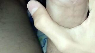 novinho pauzudo gozando na punheta gostoso, first time homemade pov solo with monster cock.