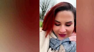 Elle Vide Les Couilles Du Caméraman Après Celle De L'acteur Fan: Teen Contest with Cum and Big Asses!