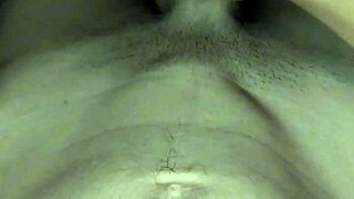 novinho pauzudo gozando na punheta gostoso, first time homemade pov solo with monster cock.