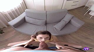 Isabella de laa feet massage gives bright orgasms?