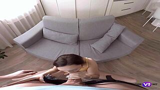 Isabella de laa feet massage gives bright orgasms?