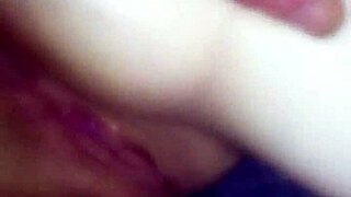 Fucking Girlfriend's Pussy With Dildo Boldly