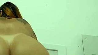 to com a buceta arregacada e o cuzinho piscando doida pra da