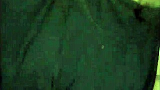 madre soltera me chupa la pinga en un taxi paseando por las calles de lima