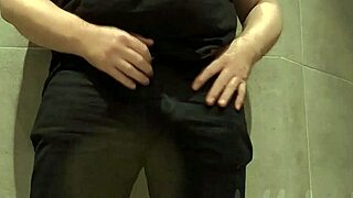 chubbykaot takes a relaxing break in the gym bathroom