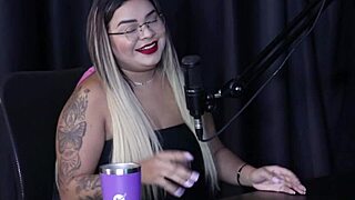 achava que o pornô seria um trabalho fácil foi chamada de penélope todo dia bate uma siririca e se fetiche no xvideos - suellen barrar watch on sheer red