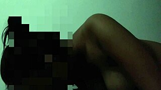 Hot GF Giving BLOWJOB To BF