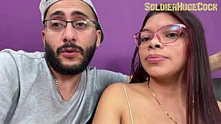 wow, this beautiful girl wants to break in and give a spectacular blowjob as her start 😍