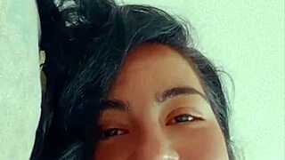 Morena Gostosa Batendo Siririca