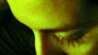 i hot amateur giv blowjob n get throatfucked