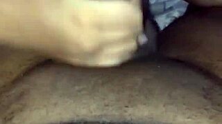 Wichse meinen Cuckold und erzähle von meinen Liebhabern er liebt Details